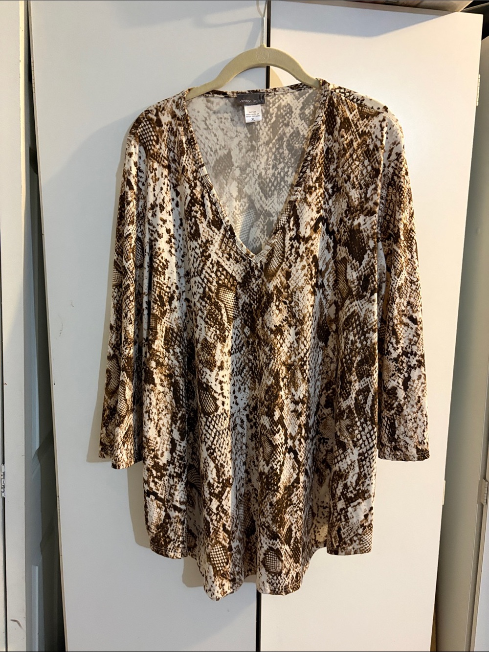 Jordan Taylor Neutral Snake-Print V-Neck Tunic